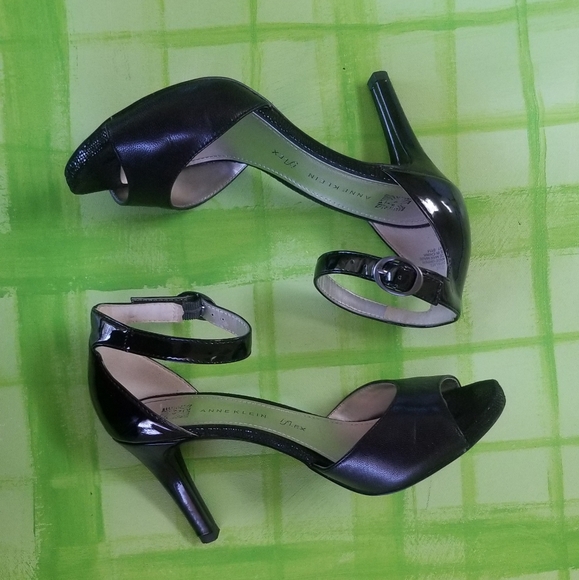 AK  Ankle Strap Sandal - Picture 3 of 6